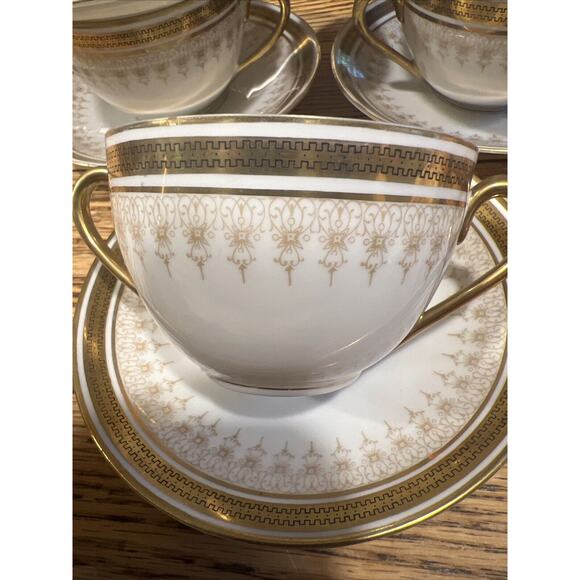 10 PIECE SET Imperial China GOLD Cream Soup Bouillon Cups +Saucers GREEN LION EX - Picture 2 of 9